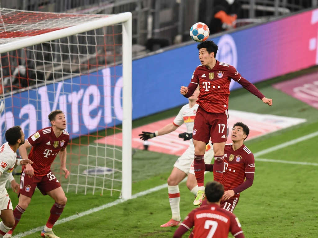 考這背後的 考這背後的